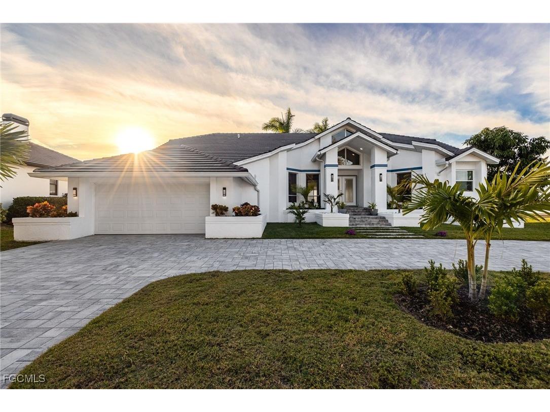 5030 Harborage Drive Fort Myers FL 33908 2026003776 image1