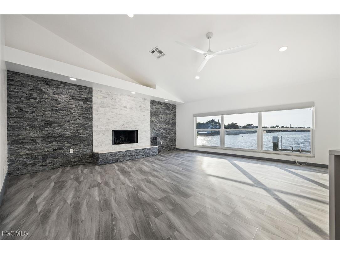 5030 Harborage Drive Fort Myers FL 33908 2026003776 image12