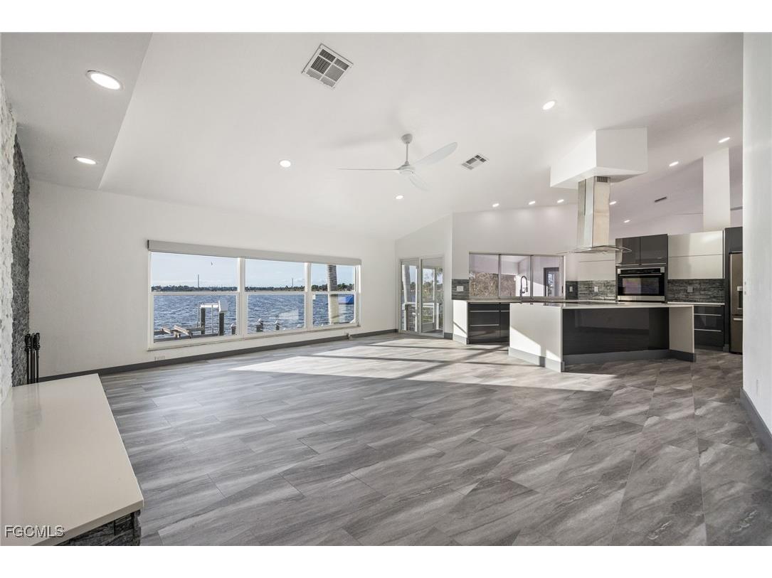 5030 Harborage Drive Fort Myers FL 33908 2026003776 image14