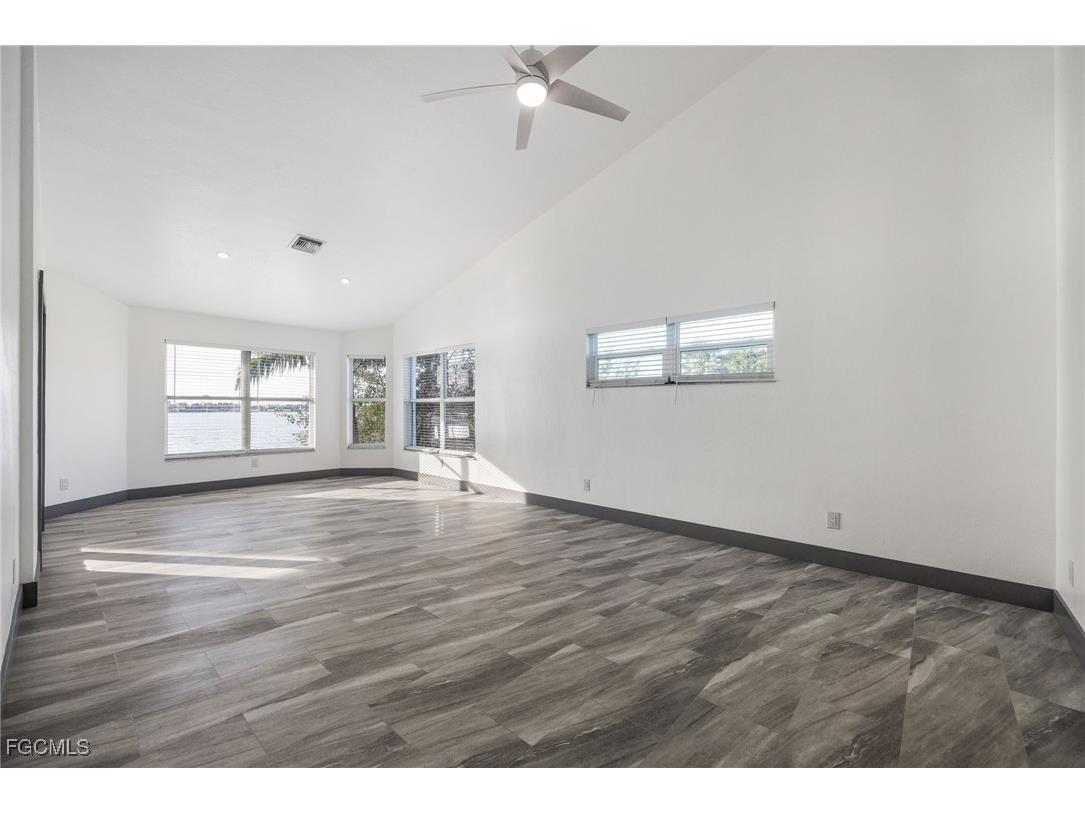 5030 Harborage Drive Fort Myers FL 33908 2026003776 image15