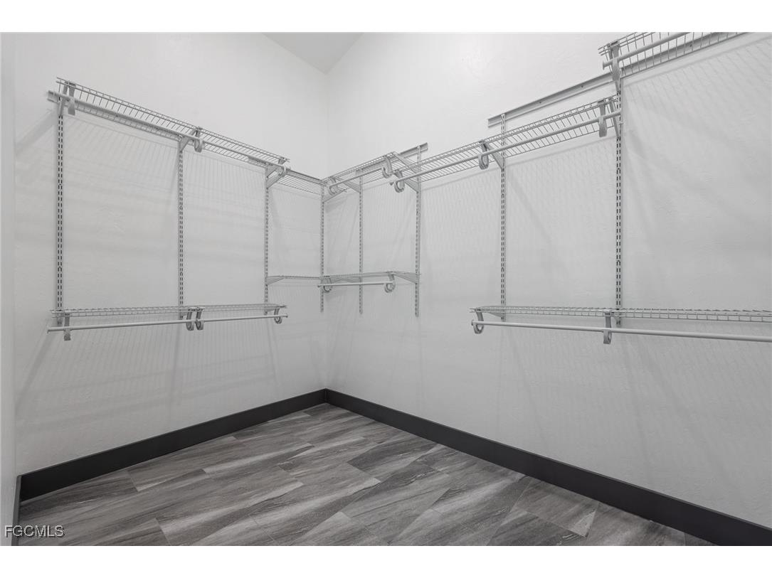 5030 Harborage Drive Fort Myers FL 33908 2026003776 image22