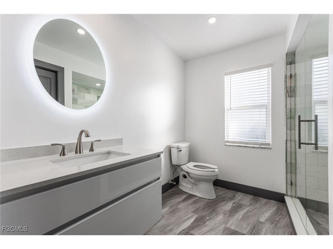 5030 Harborage Drive Fort Myers FL 33908 2026003776 image24