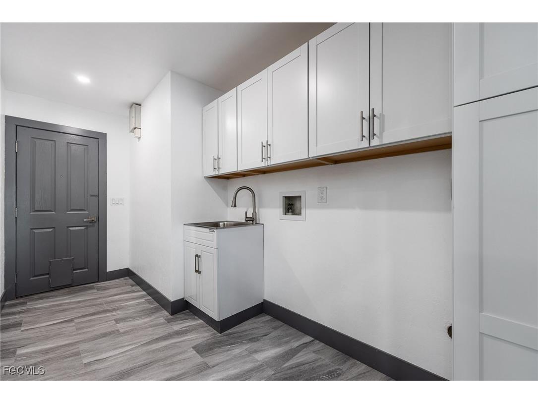 5030 Harborage Drive Fort Myers FL 33908 2026003776 image27