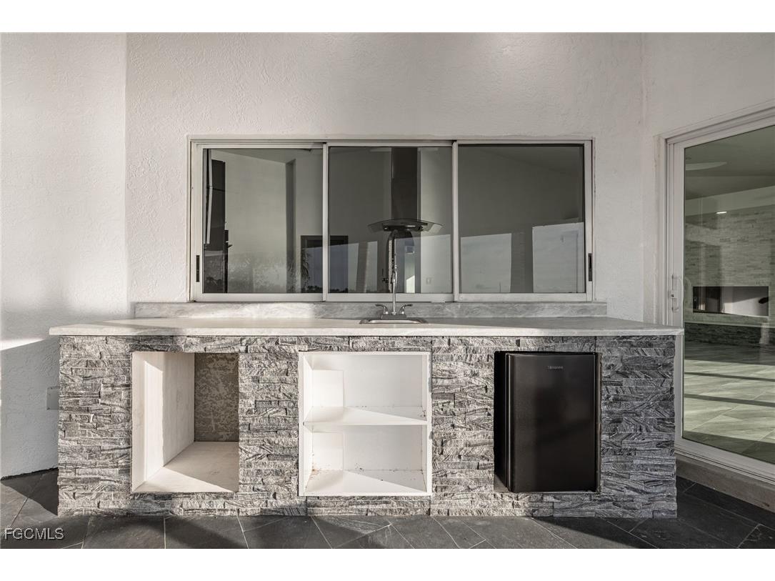 5030 Harborage Drive Fort Myers FL 33908 2026003776 image31