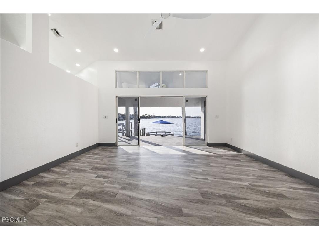 5030 Harborage Drive Fort Myers FL 33908 2026003776 image4