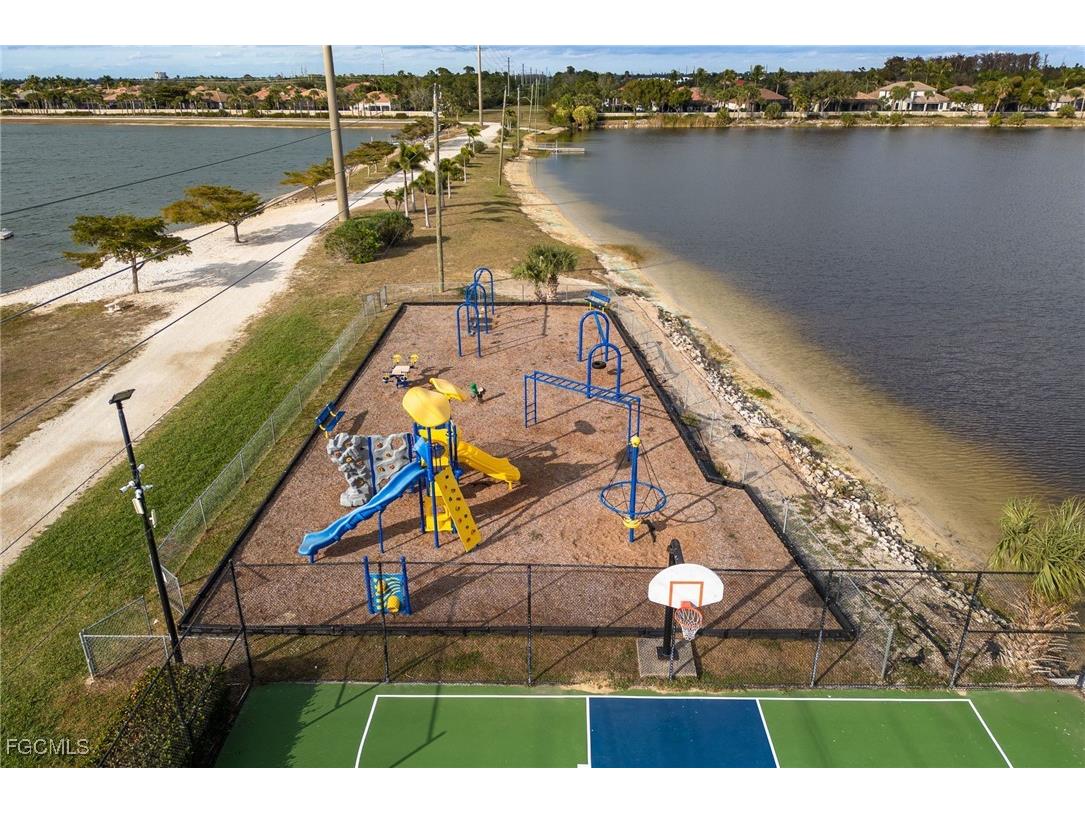 5030 Harborage Drive Fort Myers FL 33908 2026003776 image47