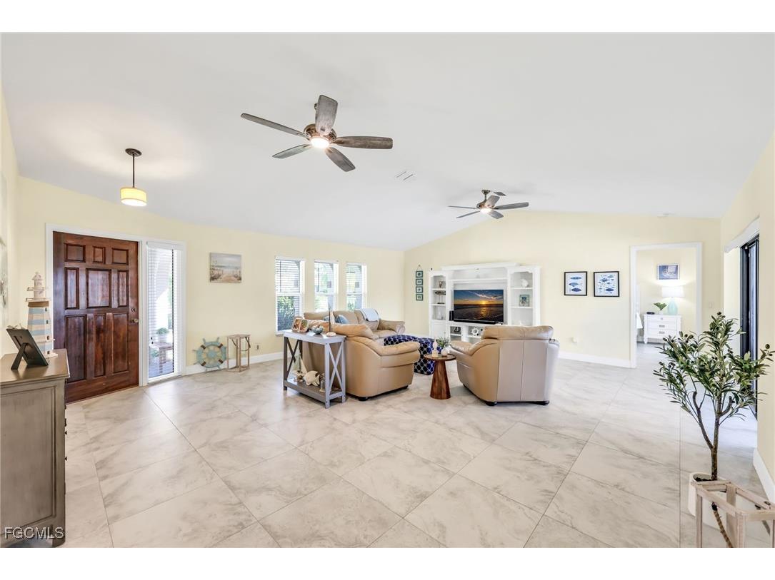 5032 Skyline Boulevard Cape Coral FL 33914 2025016880 image13