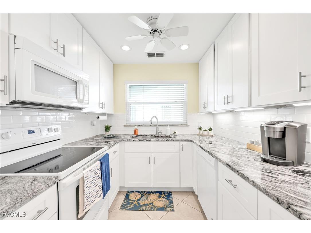 5032 Skyline Boulevard Cape Coral FL 33914 2025016880 image17