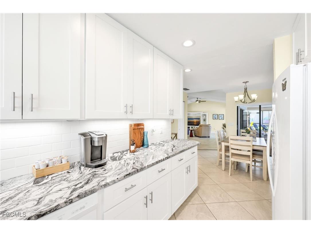 5032 Skyline Boulevard Cape Coral FL 33914 2025016880 image19