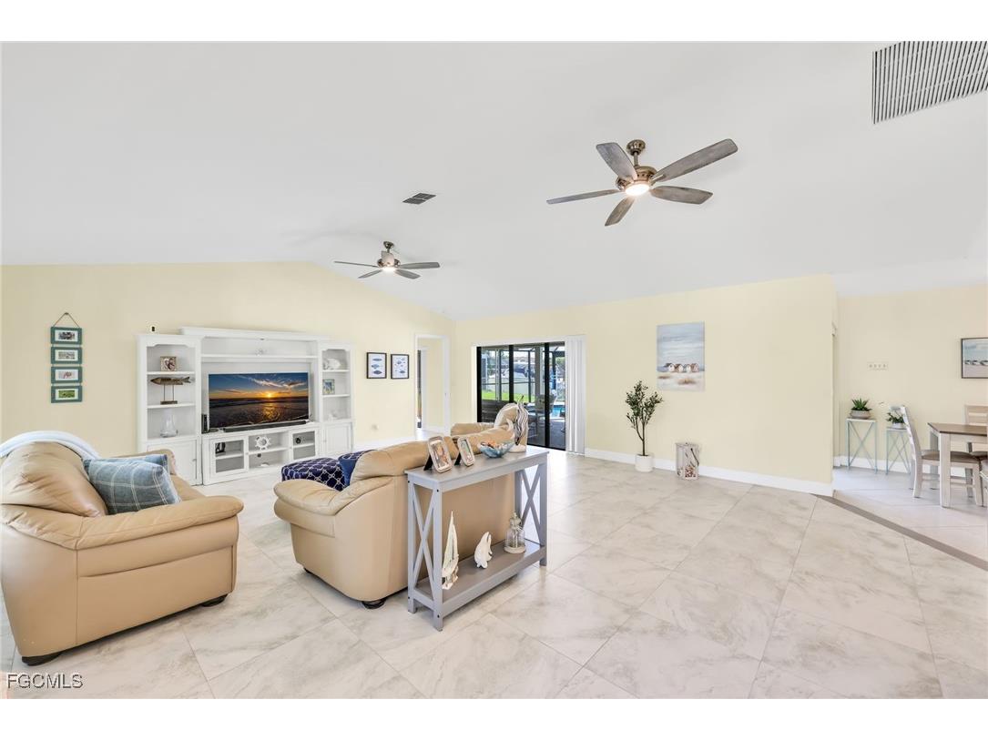 5032 Skyline Boulevard Cape Coral FL 33914 2025016880 image2
