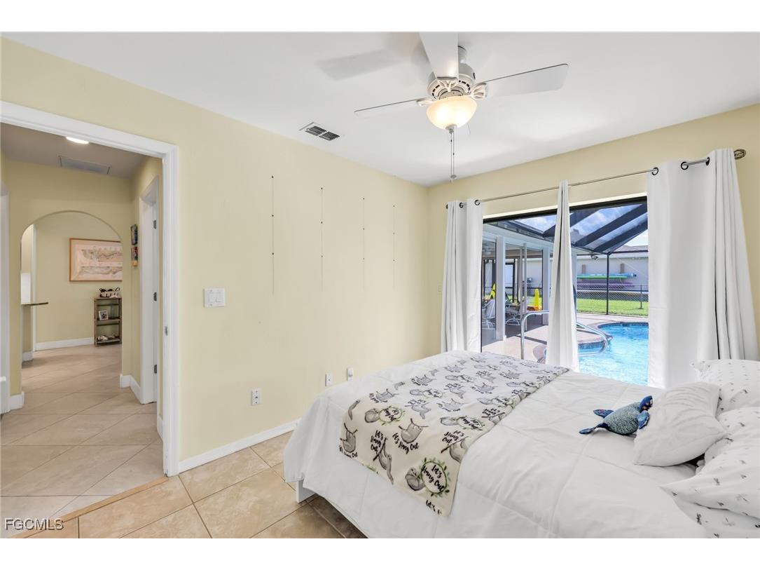 5032 Skyline Boulevard Cape Coral FL 33914 2025016880 image25
