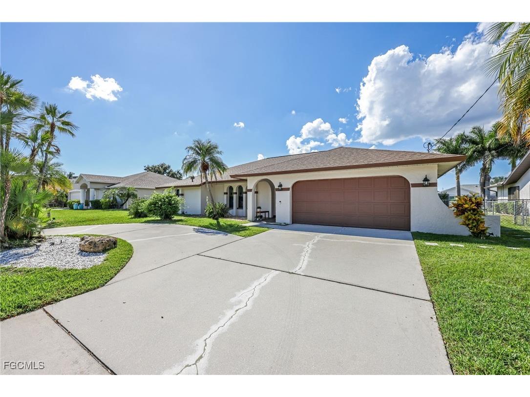 5032 Skyline Boulevard Cape Coral FL 33914 2025016880 image29
