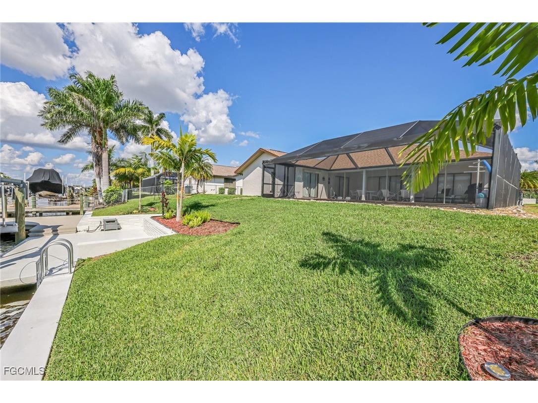 5032 Skyline Boulevard Cape Coral FL 33914 2025016880 image37