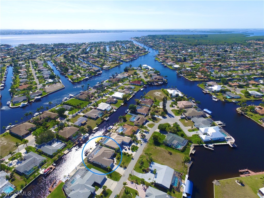 5033 Saxony Court Cape Coral FL 33904 223083028 image1