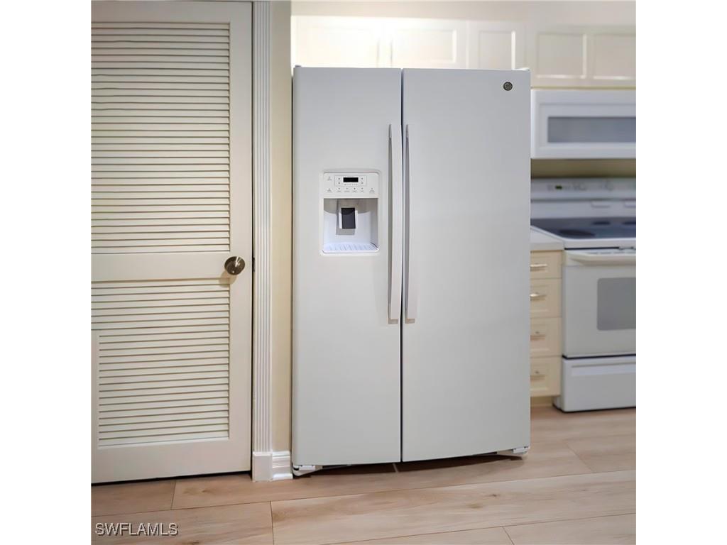 5035 Cedar Springs Drive #203 Naples FL 34110 225073788 image9