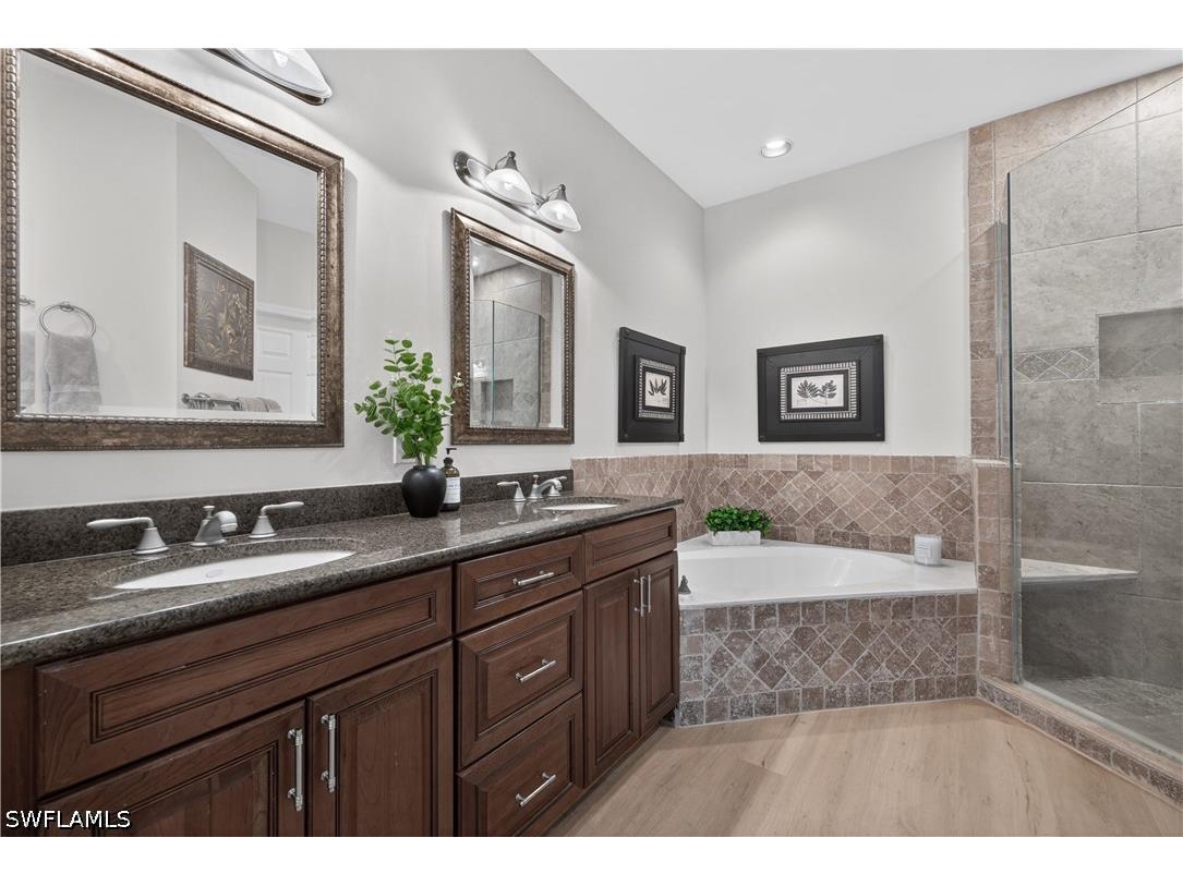 5035 Yacht Harbor Drive #103 Naples FL 34112 226021275 image15