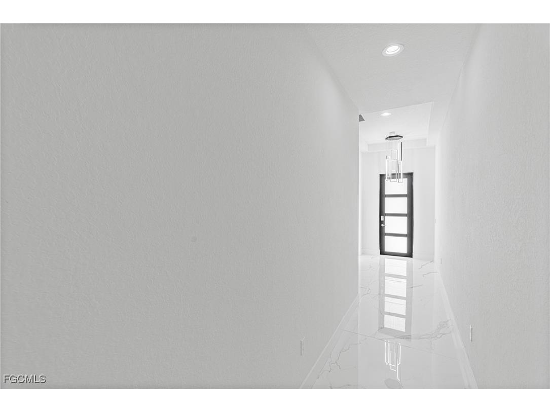 5037 Pinetree Circle Labelle FL 33935 2025023505 image10