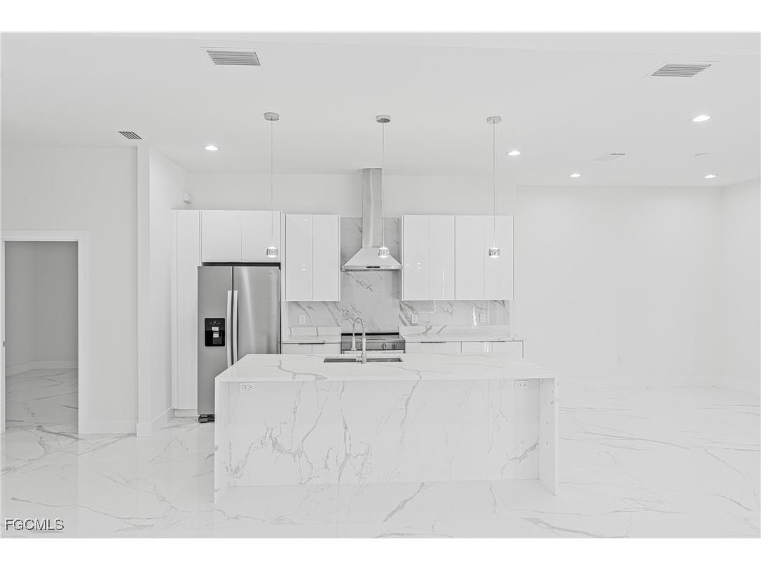 5037 Pinetree Circle Labelle FL 33935 2025023505 image17