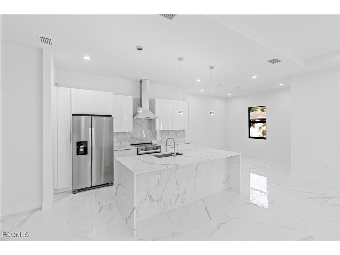 5037 Pinetree Circle Labelle FL 33935 2025023505 image19