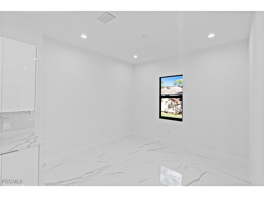 5037 Pinetree Circle Labelle FL 33935 2025023505 image23