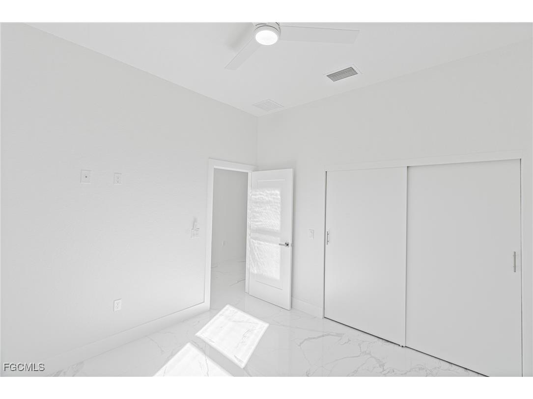 5037 Pinetree Circle Labelle FL 33935 2025023505 image25