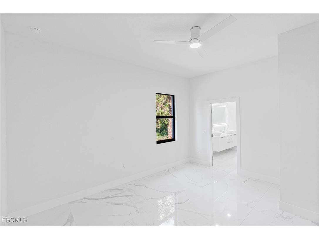 5037 Pinetree Circle Labelle FL 33935 2025023505 image30