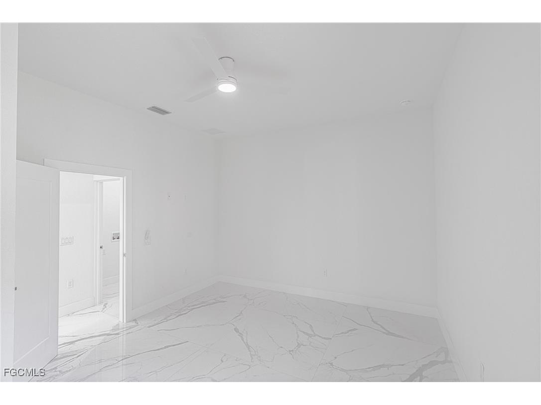 5037 Pinetree Circle Labelle FL 33935 2025023505 image31