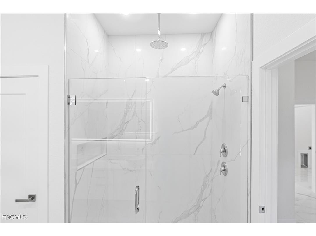 5037 Pinetree Circle Labelle FL 33935 2025023505 image32