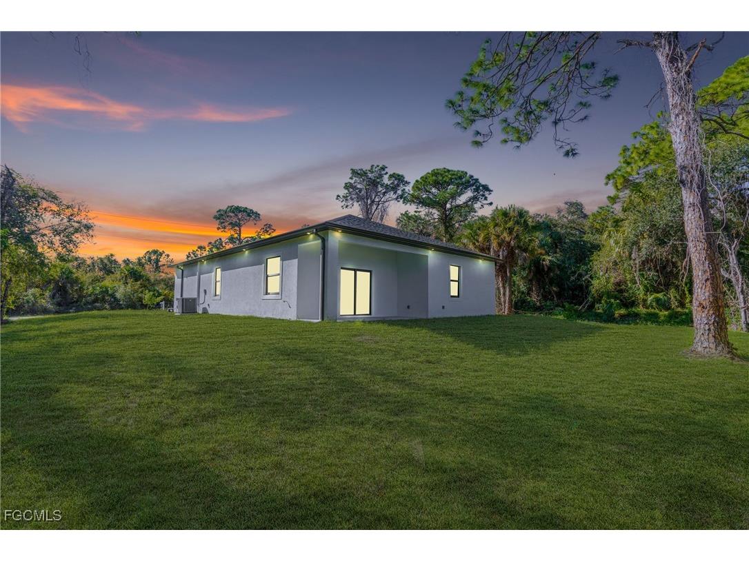 5037 Pinetree Circle Labelle FL 33935 2025023505 image39