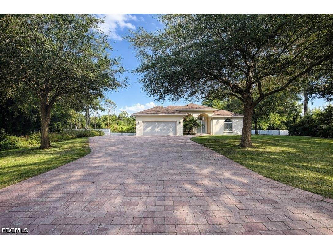 504 Highland Avenue Lehigh Acres FL 33972 2026016225 image1