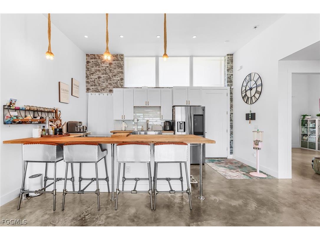 504 NE 9th Street Cape Coral FL 33909 2026005972 image6