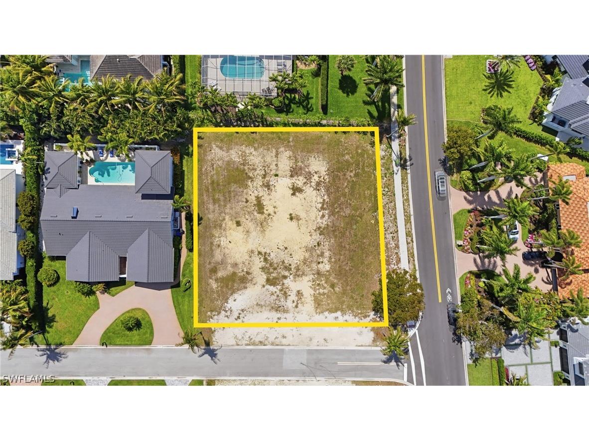 504 Parkwood Lane Naples FL 34103 226012048 image4