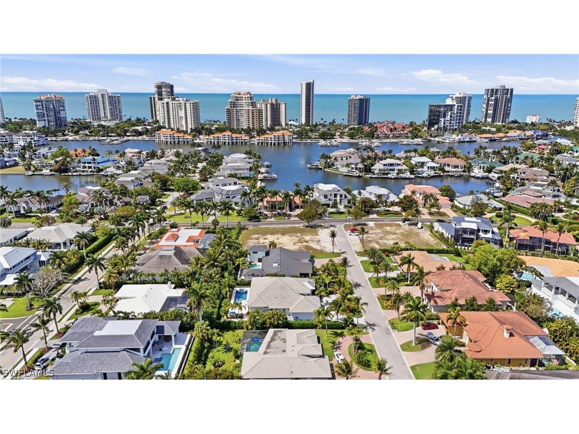 504 Parkwood Lane Naples FL 34103 226012048 image8