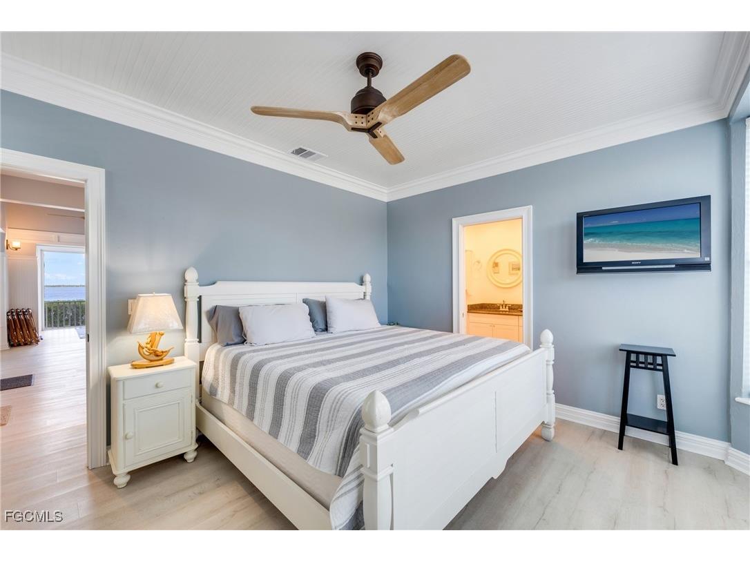 504 Useppa Island Useppa Island FL 33924 2026001775 image25