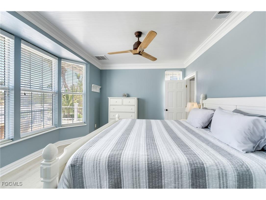 504 Useppa Island Useppa Island FL 33924 2026001775 image27