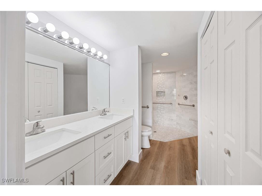 5040 Cedar Springs Drive #101 Naples FL 34110 225070020 image16