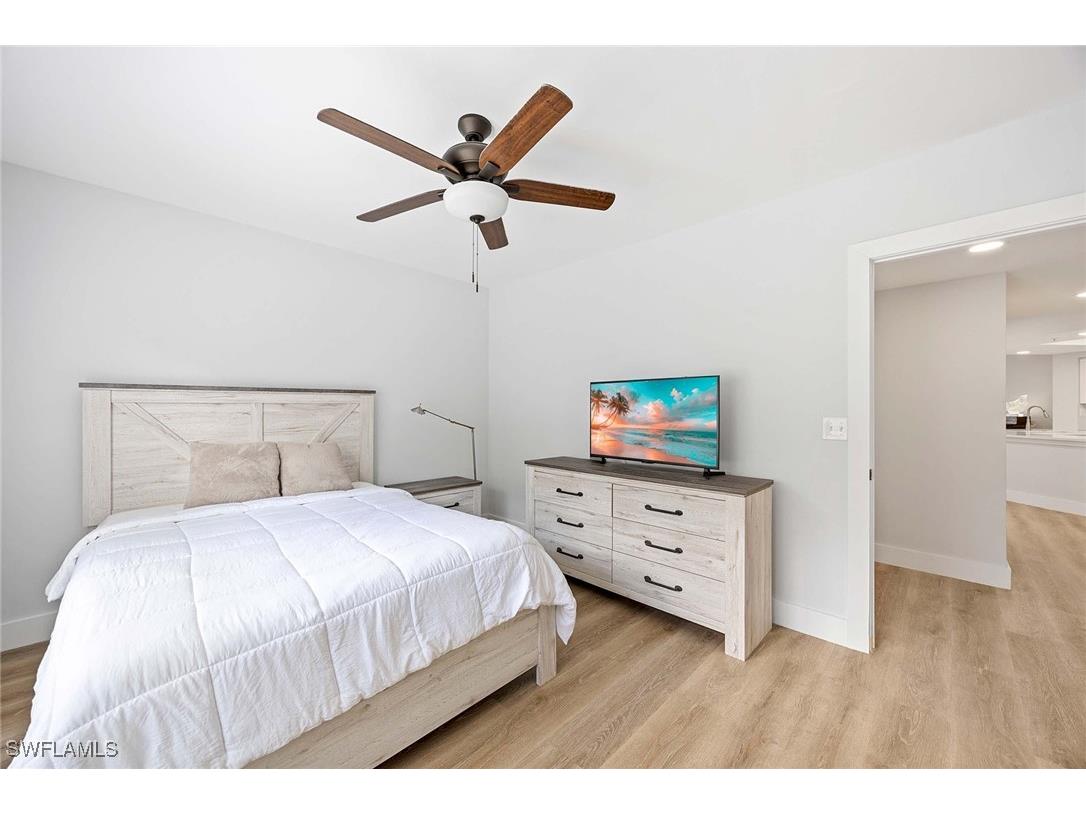 5040 Cedar Springs Drive #101 Naples FL 34110 225070020 image21