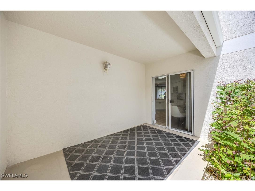 5040 Cedar Springs Drive #101 Naples FL 34110 225070020 image27