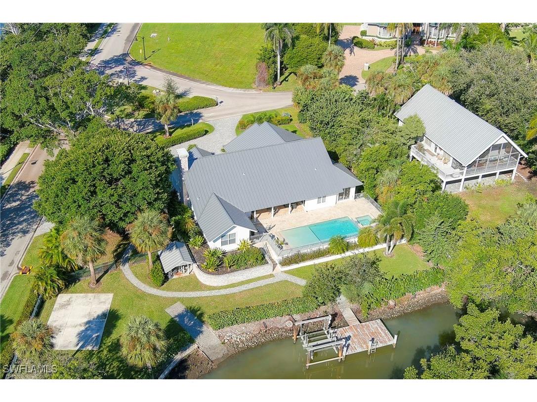 5042 Seahorse Avenue Naples FL 34103 225083435 image10