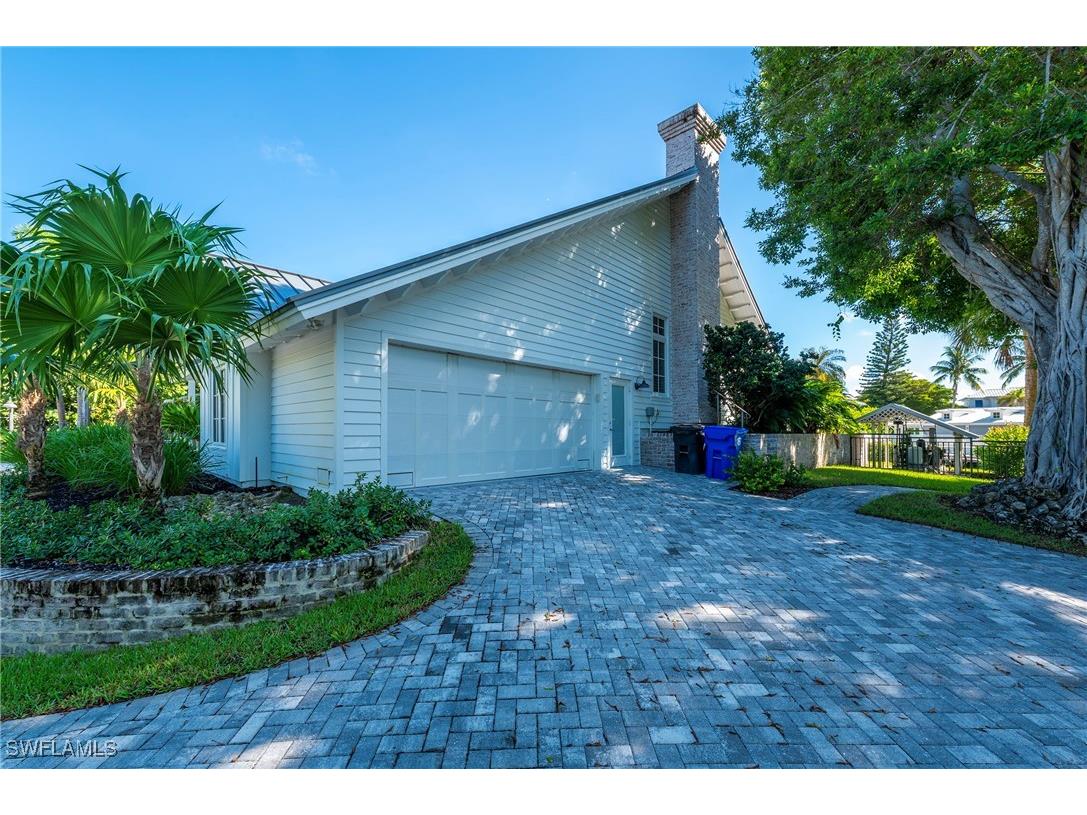 5042 Seahorse Avenue Naples FL 34103 225083435 image14