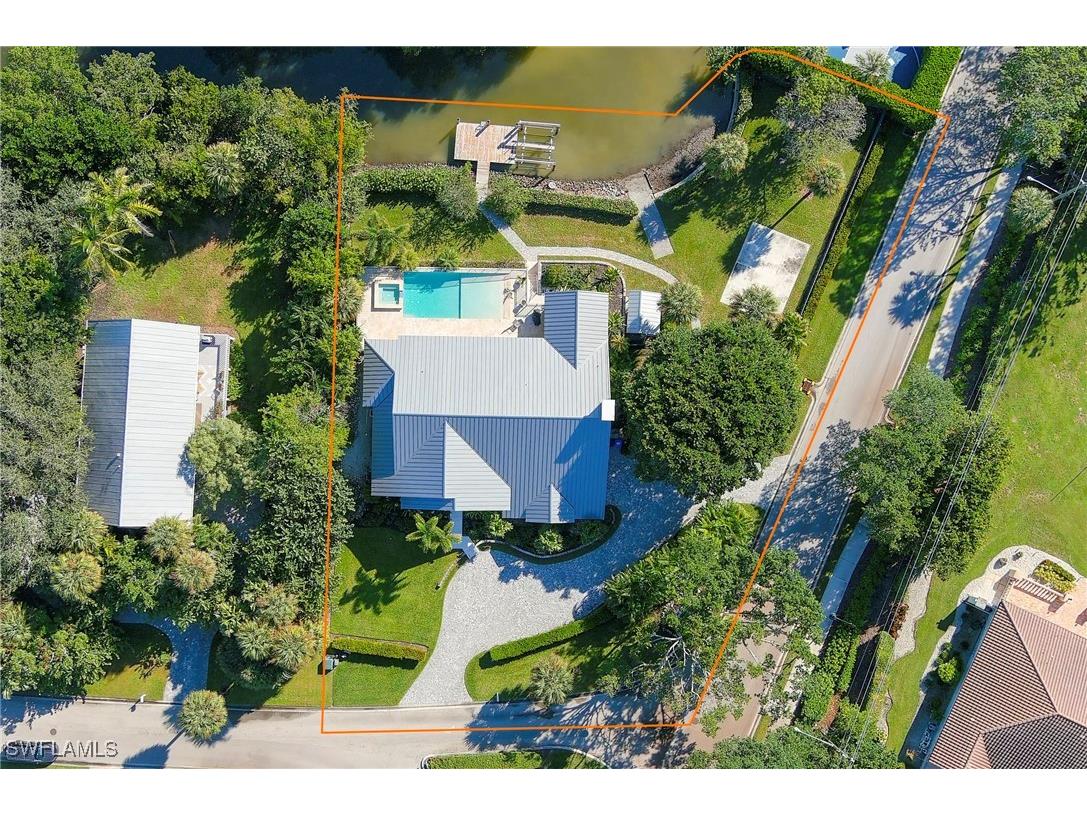 5042 Seahorse Avenue Naples FL 34103 225083435 image3