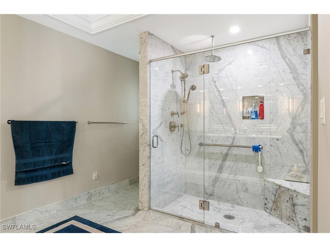 5042 Seahorse Avenue Naples FL 34103 225083435 image36