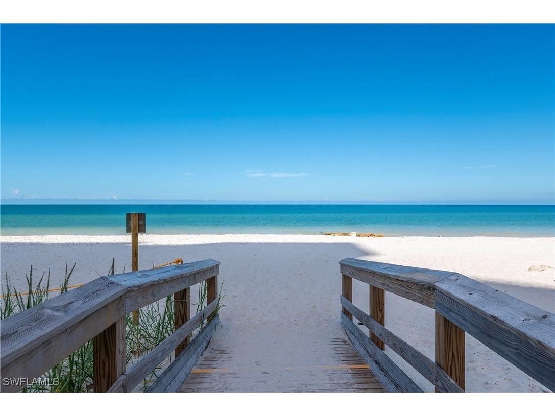 5042 Seahorse Avenue Naples FL 34103 225083435 image46