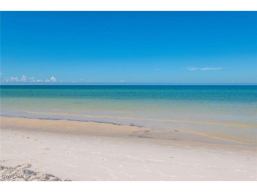 5042 Seahorse Avenue Naples FL 34103 225083435 image47