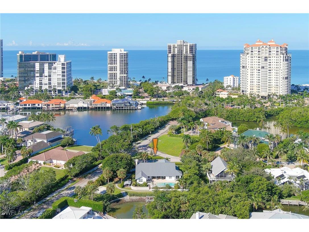 5042 Seahorse Avenue Naples FL 34103 225083435 image6