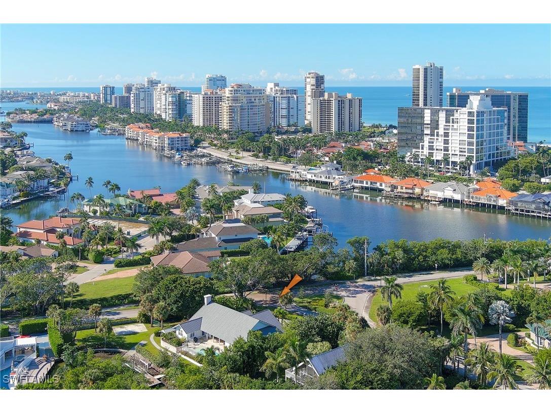 5042 Seahorse Avenue Naples FL 34103 225083435 image7