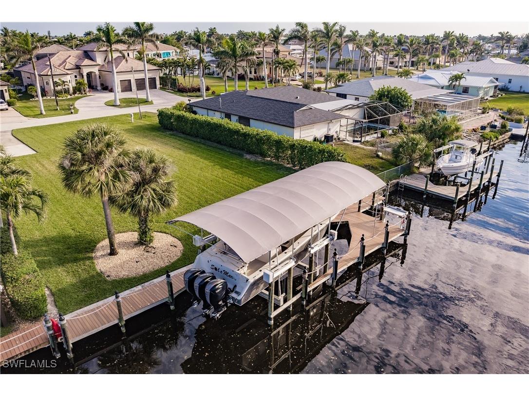 5042 Sorrento Court Cape Coral FL 33904 225014687 image8