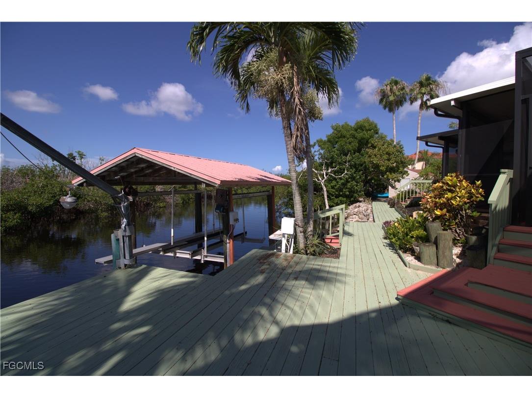 5043 Genesee Parkway Bokeelia FL 33922 2025005960 image13