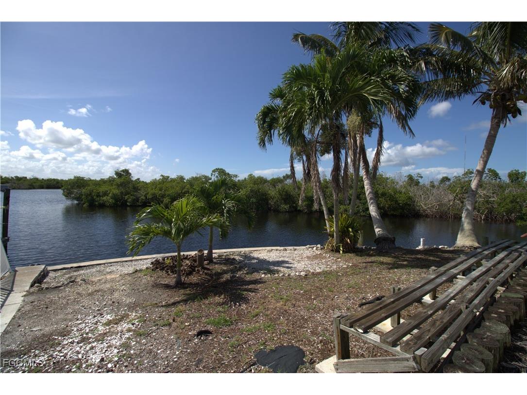 5043 Genesee Parkway Bokeelia FL 33922 2025005960 image15