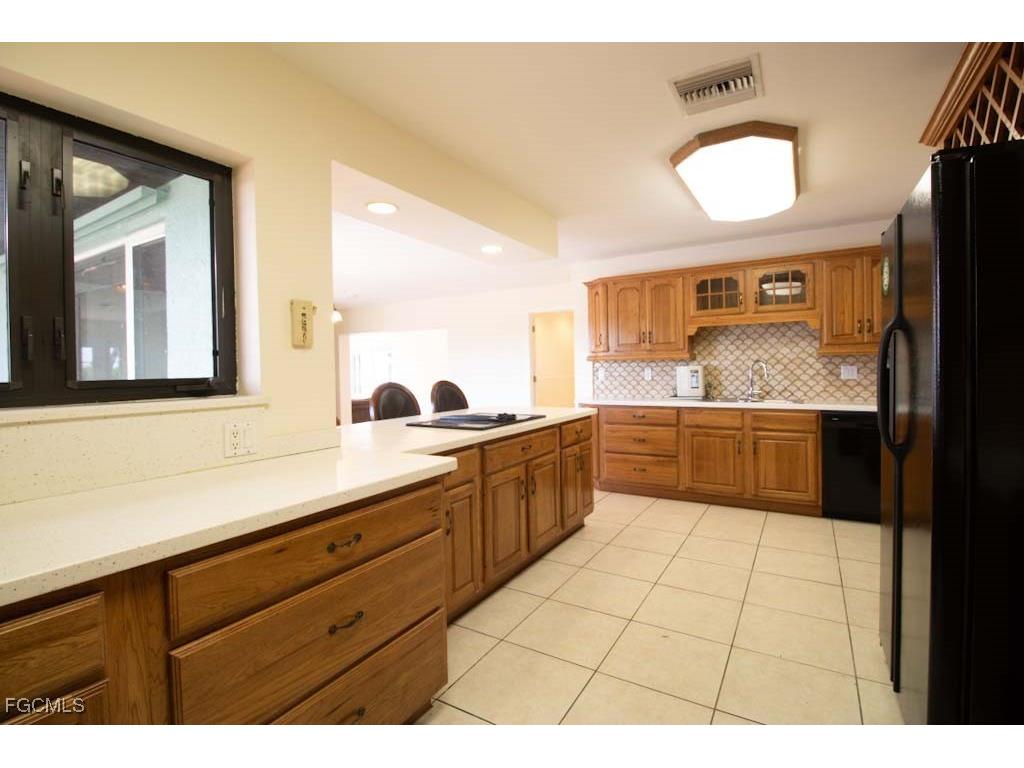 5043 Genesee Parkway Bokeelia FL 33922 2025005960 image32